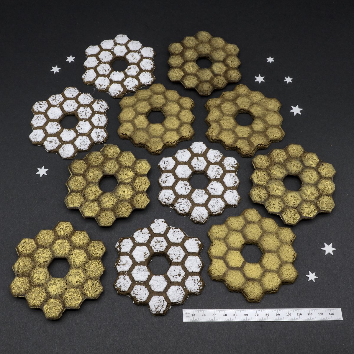 petroffm's tweet photo. To get into the holiday spirit and in anticipation of the long-awaited launch of @NASAWebb, I baked some 1:66 scale gingerbread cookies in the shape of #JWST's primary mirror. https://t.co/JbfG9jsD0R @PhysicsCakes https://t.co/bohnfJwbkr