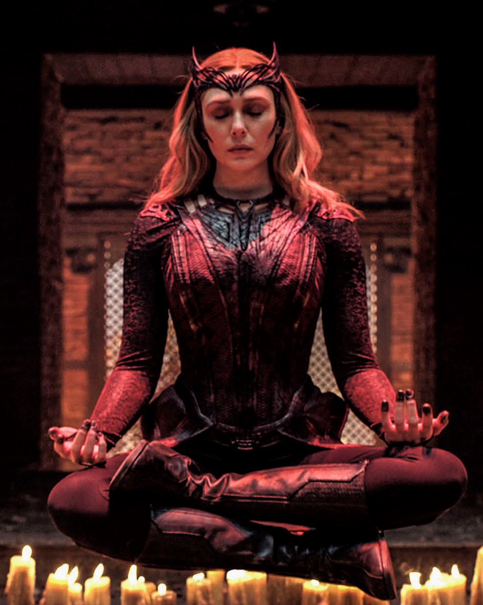 best of elizabeth olsen tweet media
