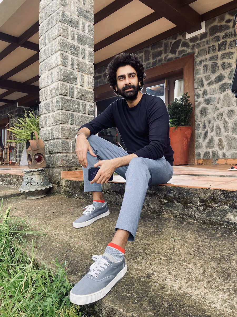 if i'm smiling, i'm the reason.

#lucky #narayan #wednesdaywisdom #tamil #moviescenes #travelgram