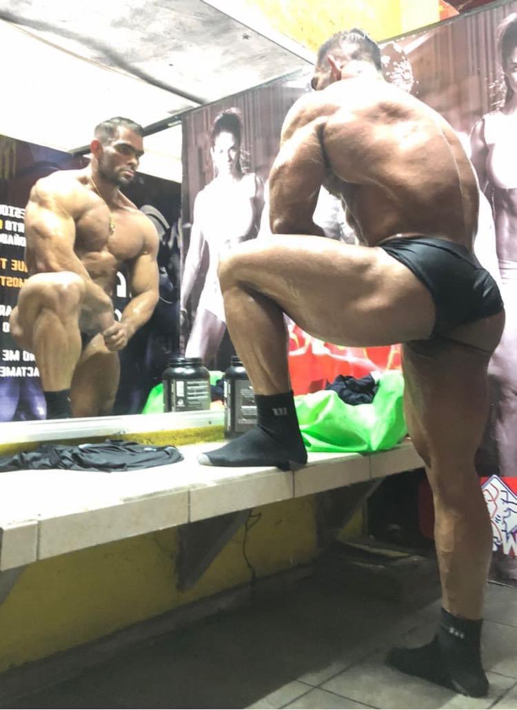 CharlyBodybuild's tweet photo. ✅Today is the day ,not tomorrow,not the next Monday ⚔️🎖

Asesoría en línea manda dm 📩📥
👉🏽Incremento de masa muscular 
🔥👉🏽perdida de grasa 
👉🏽preparación para competencia 

Rt 💪🚀
Follow me 🤟👇🏼
Instagram 👇🏼

https://t.co/YyDV35LmA1 https://t.co/QaB9fvQkxc