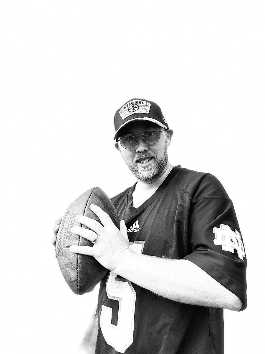 What’s better than a PB&amp;J? <a href="/yuenglingbeer/">Yuengling Brewery</a> and #football!