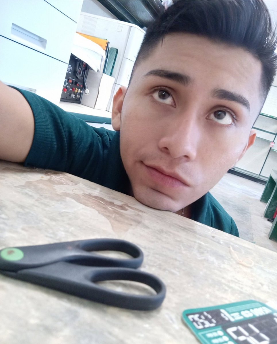 Anthony51768091's tweet photo. Vivi contigo buenos momentos..... Es hora de convertirlos en recuerdos https://t.co/wwDpUBFVUC