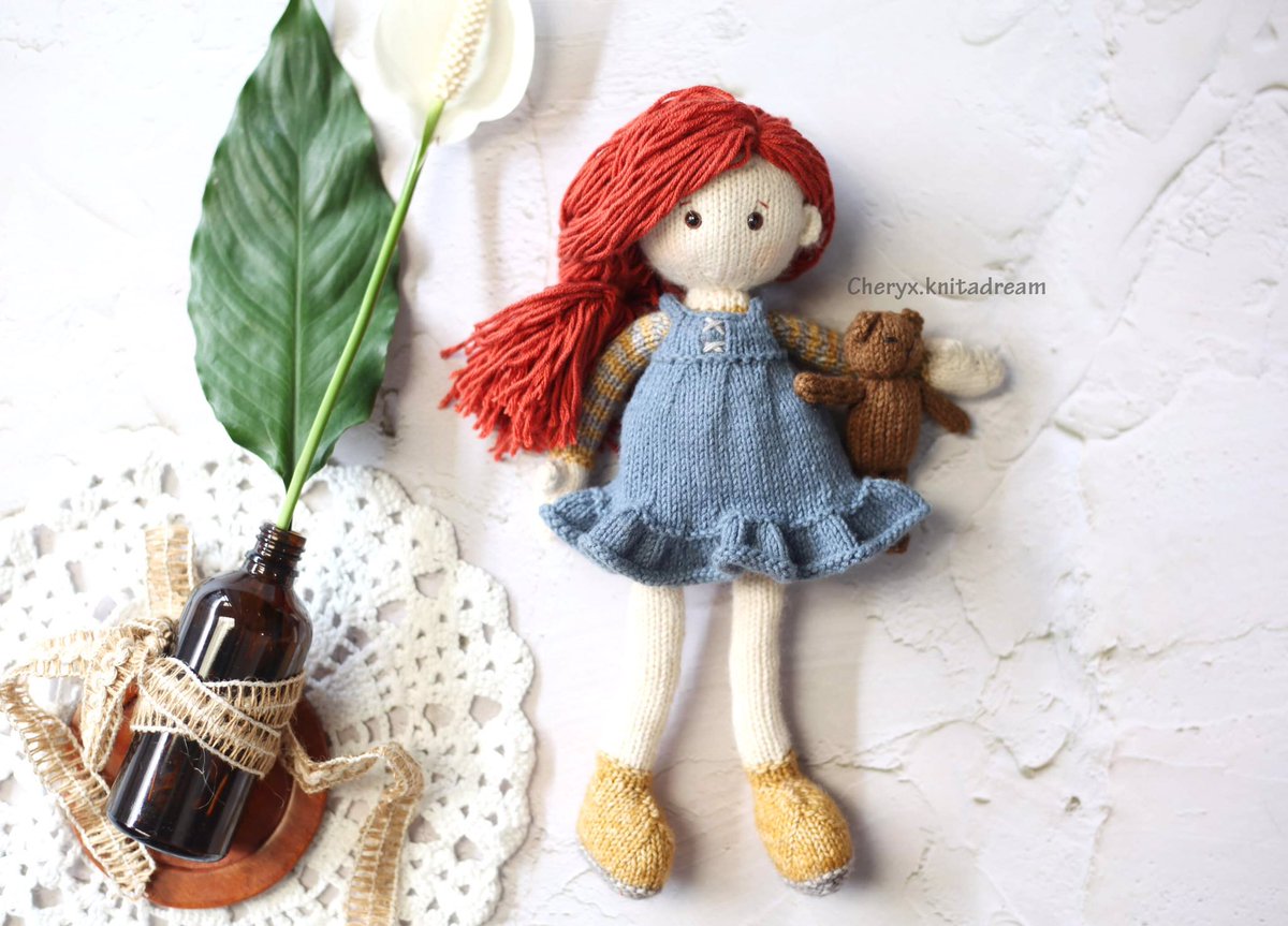 My candy doll and the little teddy ♥️ 

The pattern is available on my Ravelry/ Lovecraft @lovecraftscom  @lovecraftsknitting store ♥️ (Link in my bio @cheryx.knitadream )
#doll #knittingdoll #knittingdolls #knitteddoll #dollpattern