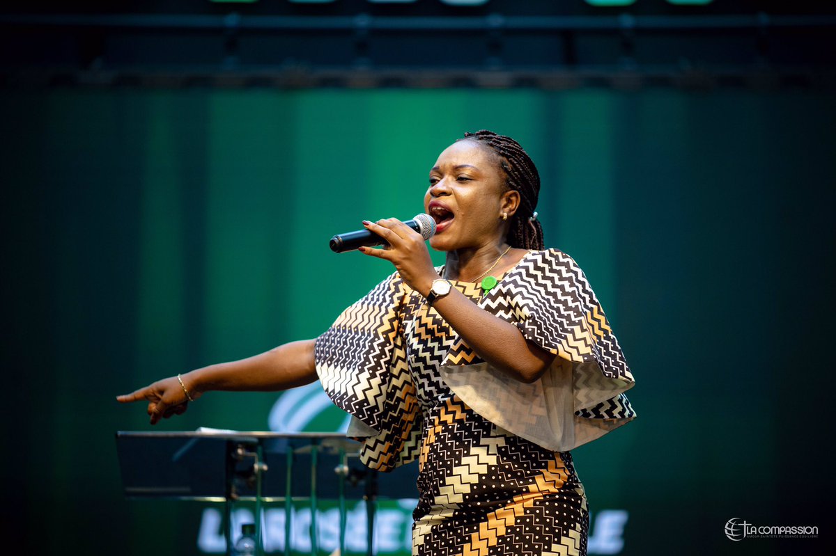 CompassionCrefm's tweet photo. #Omega5
——
Culte du mercredi 22 décembre 2021
Oratrice: Sœur Kevine olebine
Thème: " La rosée matinale ".
Département du culte matinal. https://t.co/EbejsdOPt3