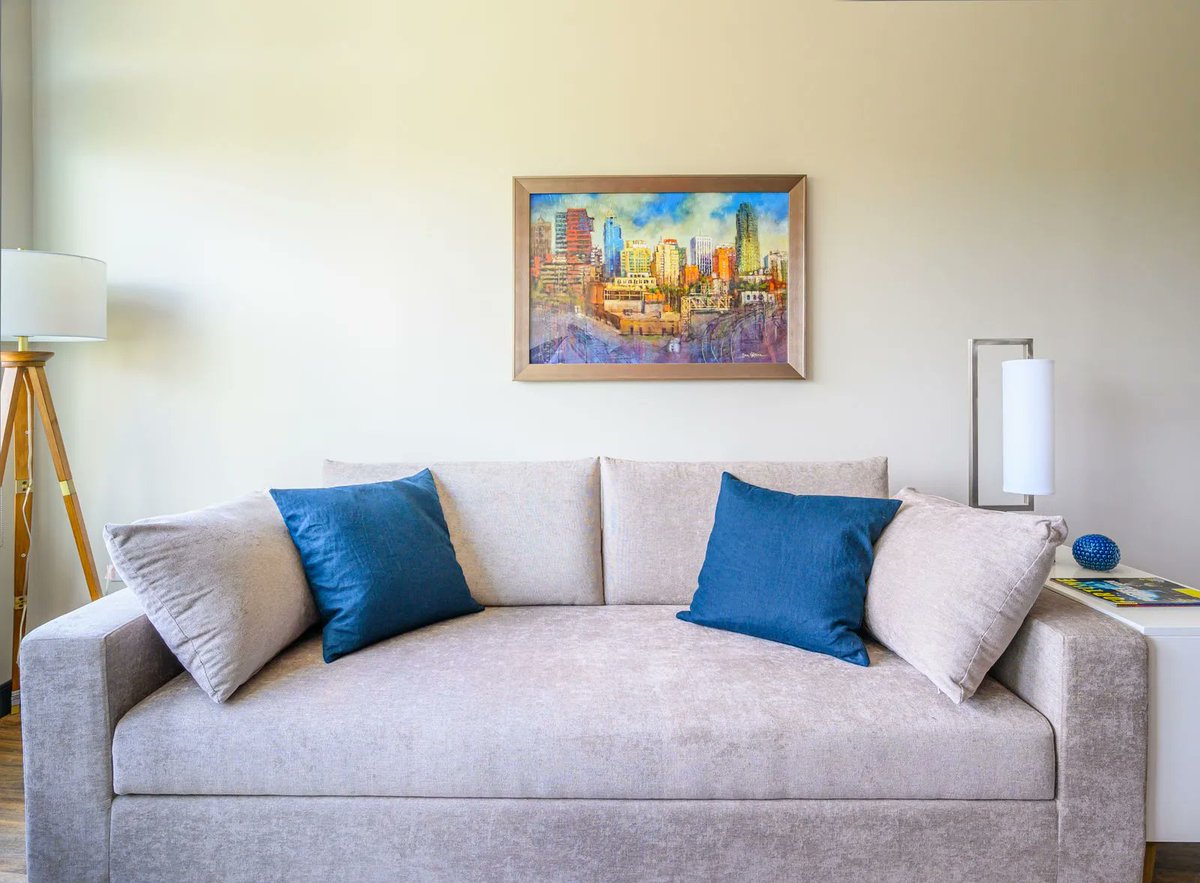 stayRevisn's tweet photo. Privacy, please! #Revisn #ShortTermApartments leases are as flexible as your kids' sleep schedule. Shut the door on high, nightly rates and say hello to #Revisn! https://t.co/DDGfGD6IPy https://t.co/4cTIq5lsM7