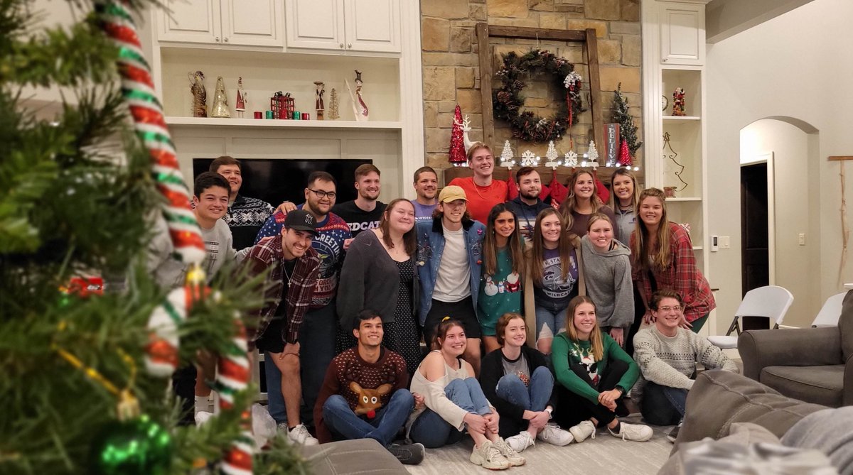 Snyder Leadership Legacy Fellows tweet media