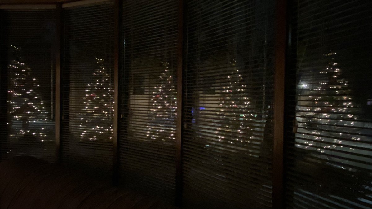 NeilEnock's tweet image. For today we will call this a failed #MugShotz! Tried my best to get a reflection of the reflection of my tree… This is the best I could do. Might be able to do better if I dismantle my living room… We shall see how motivated I am!  😉😊☕️🙏