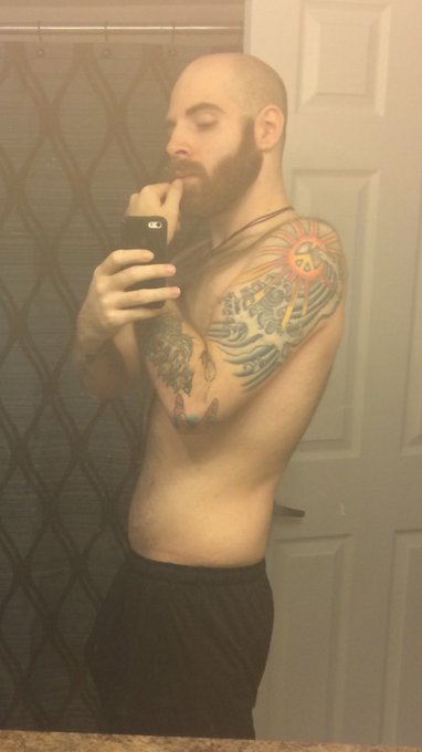 Finally setting up a pro account here! Never too late to join the twitter party lol https://t.co/qKK