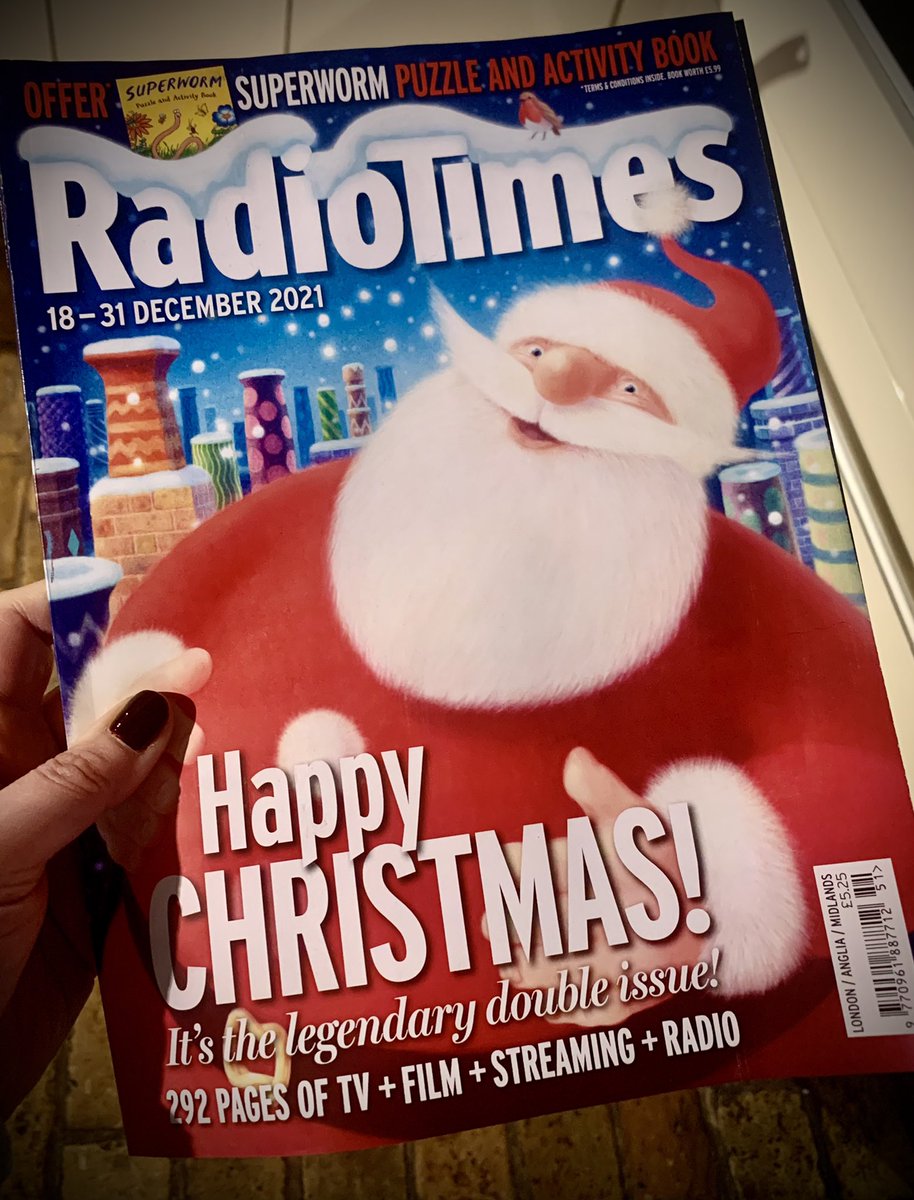 _sarahdavies's tweet photo. Right, might not have anything wrapped, but I’m ready for Christmas now I have my hands on this! #radiotimes #doubleissue #christmas https://t.co/2tcJIZeeu5