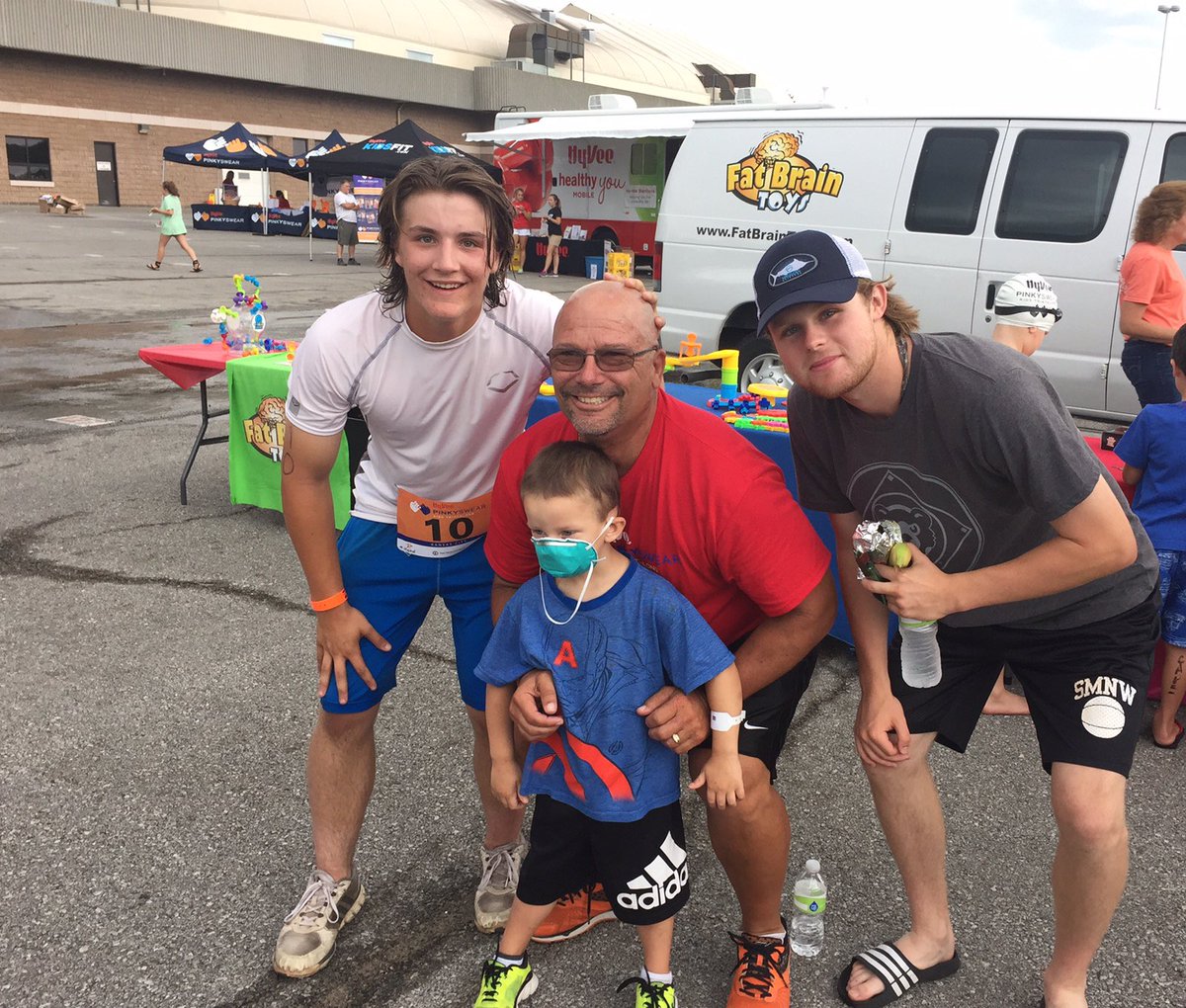 ZachReeder98's tweet photo. This is Matthew from the PinkySwear foundation when I met him over 6 years ago. The update is from his mother just the other day… folks if I ever ask for anything it’s that you pray and get involved in Operation Santa Claus. Anything can help people!! #MatthewStrong https://t.co/KQxXxezqCa