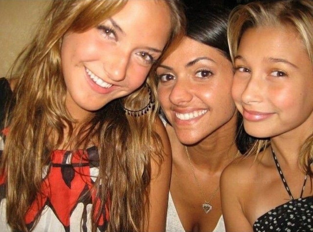 Rares Hailey Baldwin (@rareshaileyb) on Twitter photo 