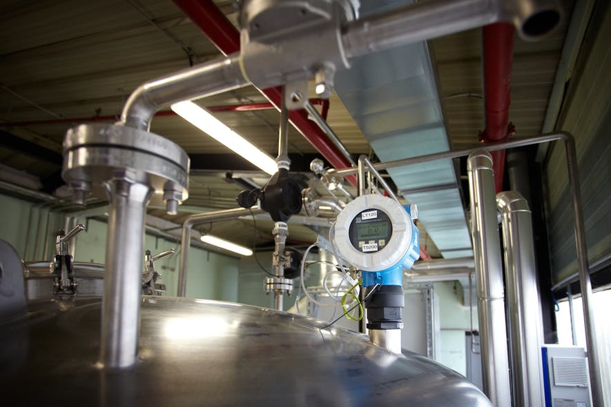 PI_ProcessInst's tweet photo. Radar versus ultrasonic sensors: In this Q&A, @Endress_Hauser's Scott Peterson compares the advantages and disadvantages | https://t.co/9GZQK0u52u #LevelMeasurement #PIProcessInstrumentation https://t.co/eoWbzfSFTP