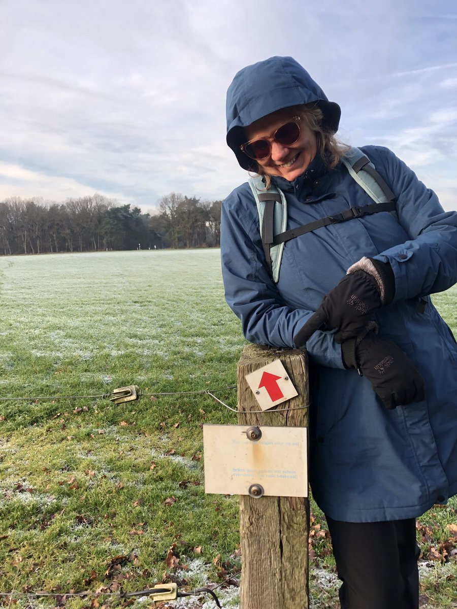 MichaelaPovel's tweet photo. Eerste vakantiedag! Heerlijk wandelen in de bevroren Achterhoek. https://t.co/CbWXDe56hD