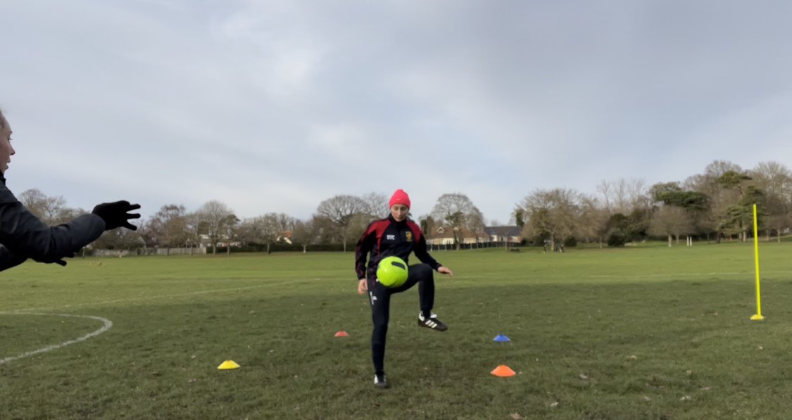 P1P2Coaching's tweet photo. Loved being back on the grass over this festive period with players. ⚽️🎄🎅🏻

Individual focuses &amp; linking up the learning to position specific attributes✅

#P1P2Coaching https://t.co/19cePbXSFq