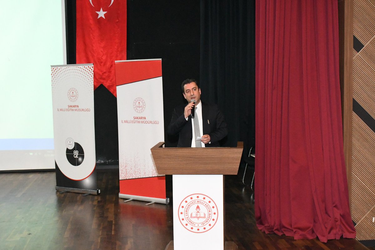 sakaryamem's tweet photo. Eğitim Yöneticilerimize “Protokol Yönetimi ve Kurumsal Temsil” Semineri Düzenlendi. 

@tcmeb @valicetinoktay @SakaryaValiligi @ebubekirsavasci

https://t.co/4pdB3baFDB https://t.co/GskOF7sJtD