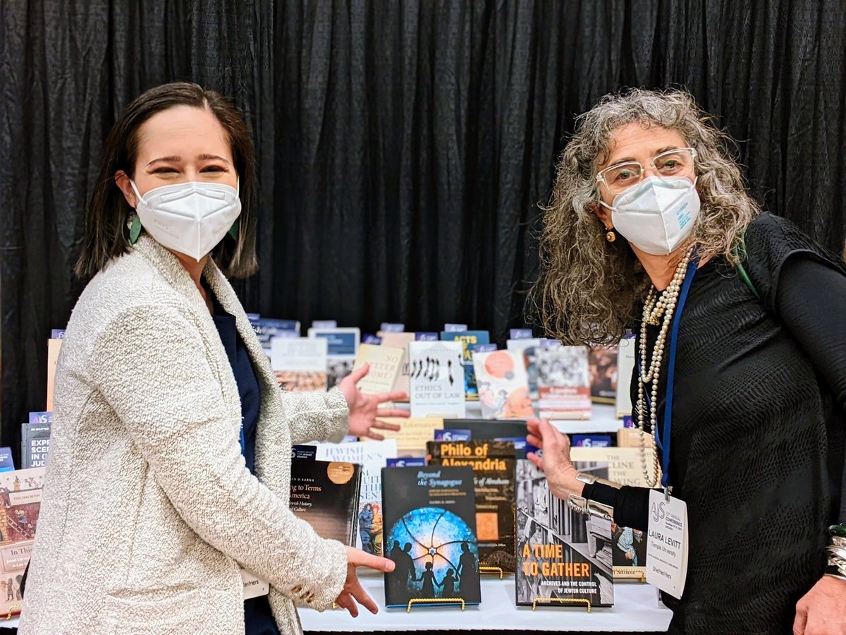 AjsCaucus's tweet photo. @rachelgross' book- Beyond the Synagogue - front and center at the #AJS2021 conference. Congratulations! @NYUpress @AjsCaucus https://t.co/maP92mTiKN
