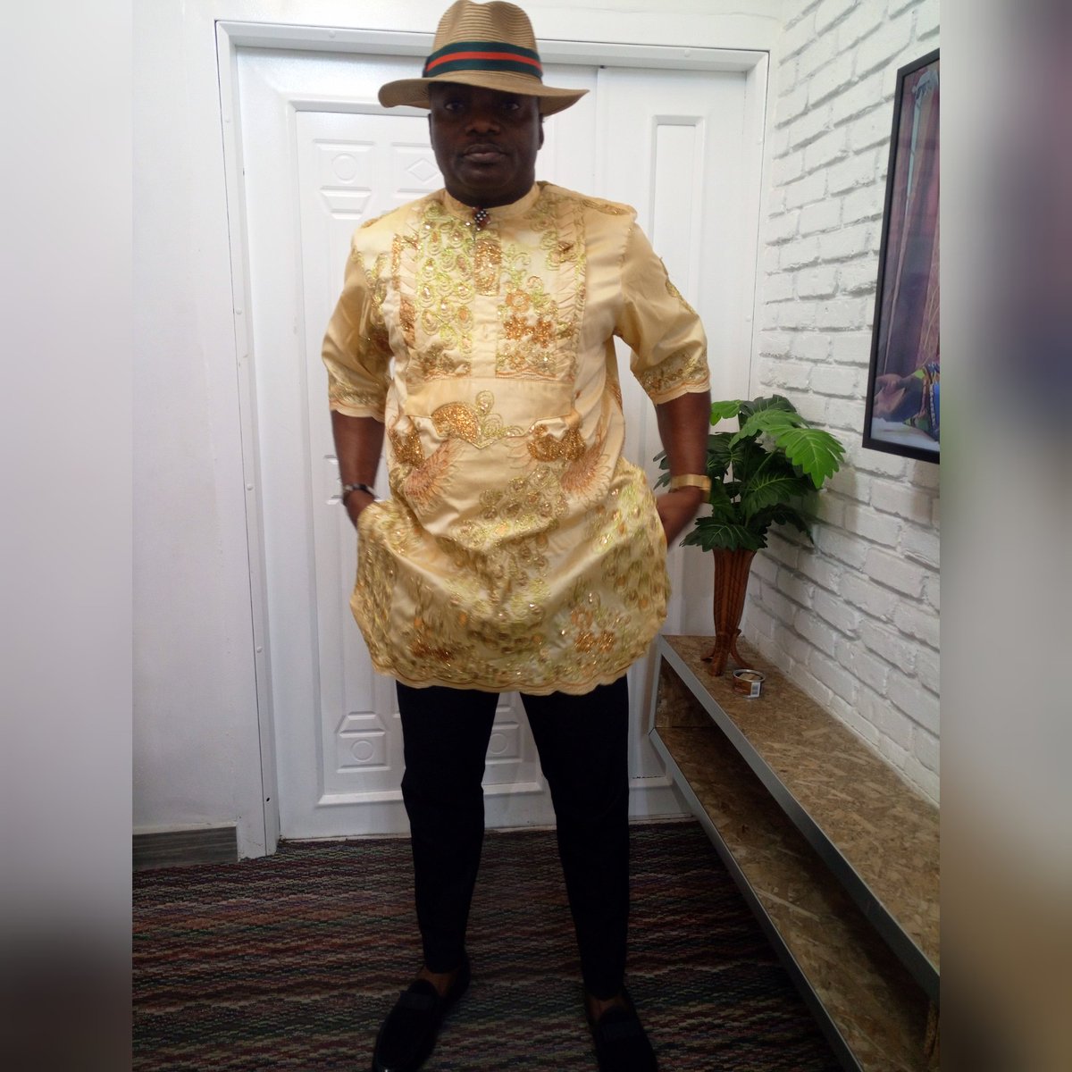 whiteman9xx's tweet photo. As 2021 comes to an end. I want to THANK EVERYONE here on Twitter that has made my 2021 a remarkable one. I learnt one or two from you guys. 2021 is over! Let's do it again in 2022!
Merry Xmas ๐ & Happy New Year in advance ๐
#whiteman89 โจ #happychristmas https://t.co/Hd54UA03YI