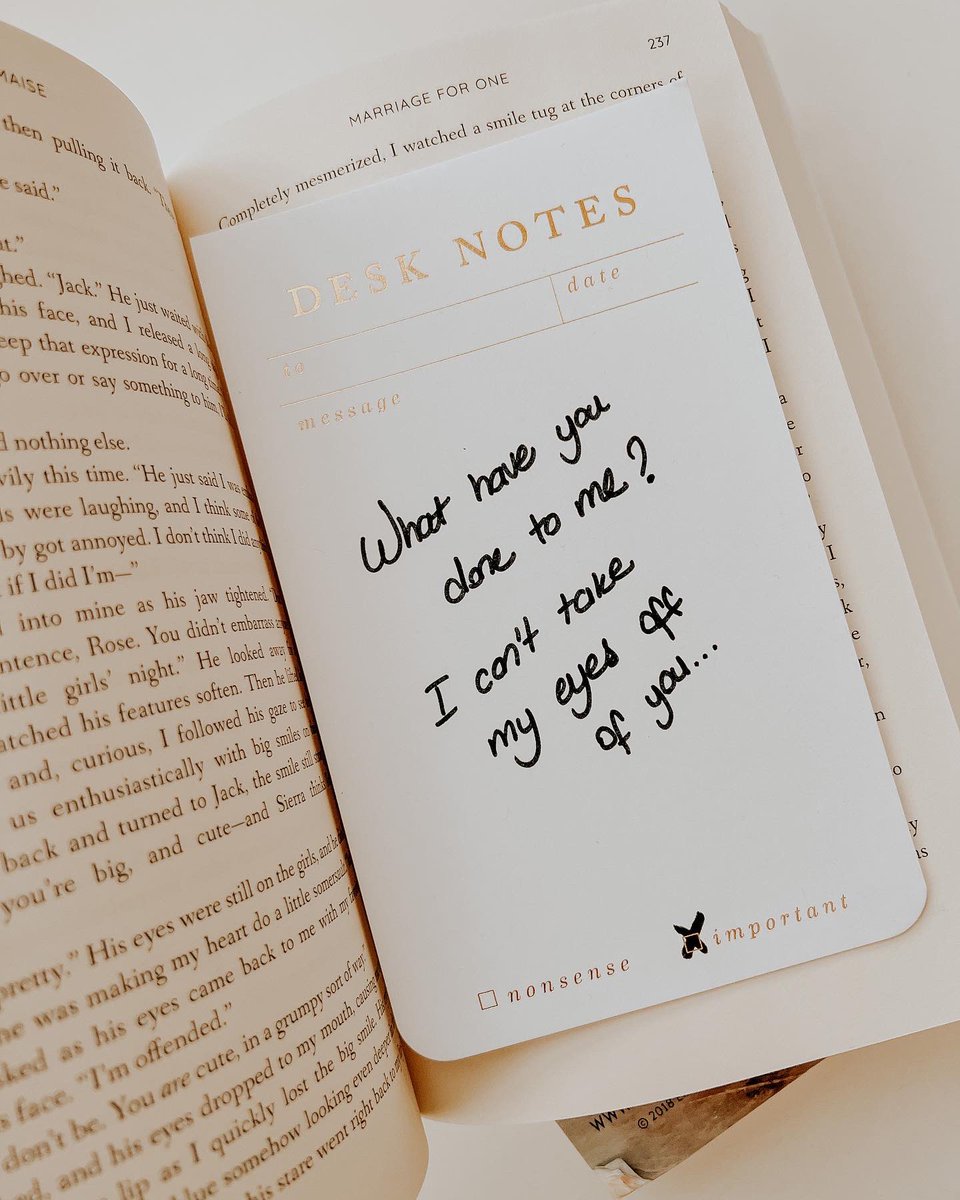 Charlie LOVES finding notes in her books from William. To be honest I’d die for it 🙈 Also answered some Q’s about them over on insta so if you’re curious 👀
