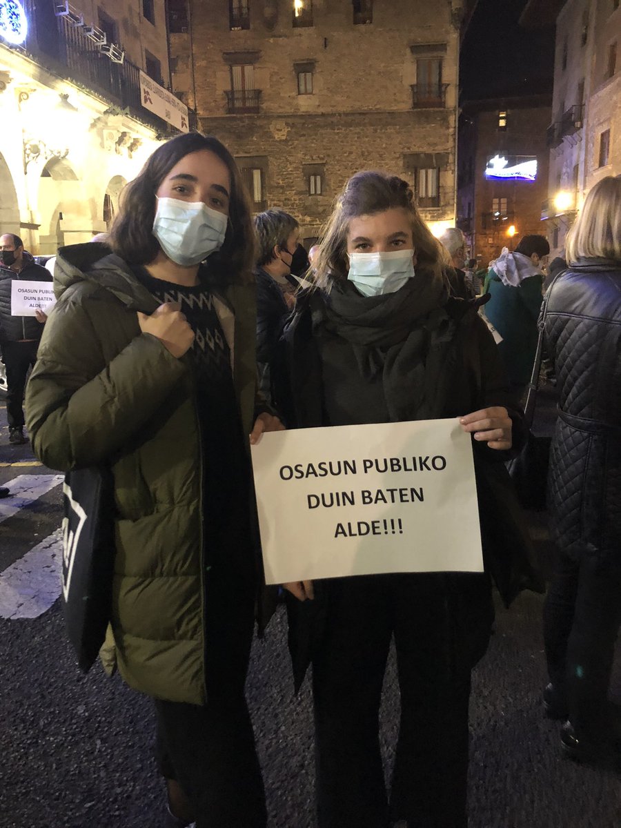 uxuelaz's tweet photo. Osasun pubiko duin baten alde! Lehen mailako arreta saturauta eta nekatuta! https://t.co/OZMDjiljML