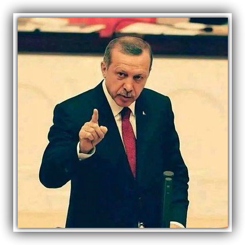 Kanemici 5 büyük marketten alışverişi kesmiştim.
Bugun mahalli marketten alışveriş yaparken sahibine sordum yeni gelen mallarda indirim varmı diye,
Tam tersi dedi toz şeker 12 tl kola 15 tl yumurta koli 45 tl oldu dedi
Hani $ dolayı zam yapıyolardı.
REİS sıra gıda baronlarında.