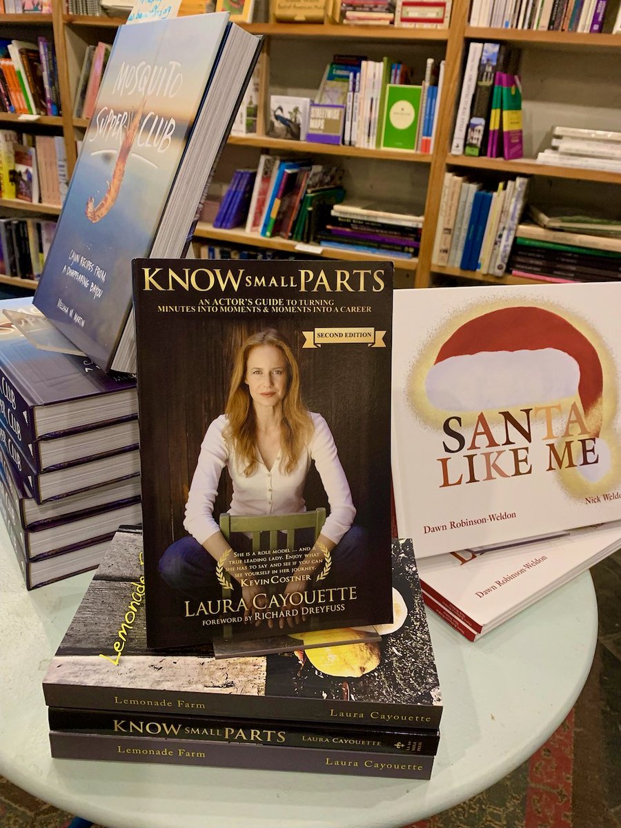 KnowSmallParts's tweet photo. I'm so excited! @BlueCypressBook is now carrying #KnowSmallParts and Lemonade Farm in addition to my mystery series! https://t.co/7WIOOTnf9A Signed copies! #shipping #NewOrleans #haunted #mystery #genealogy #gifts #holidaygift #christmasgift https://t.co/vLSBl6jWjV