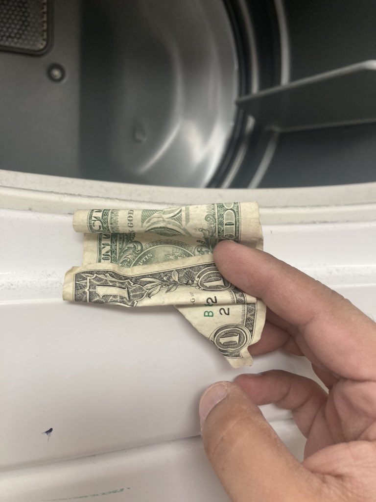 RussSolis79's tweet photo. Inspecting the guest laundry room and yup.....You always inspect the lint traps! #SpendABuck #SuiteLife https://t.co/erSsAuKVeV