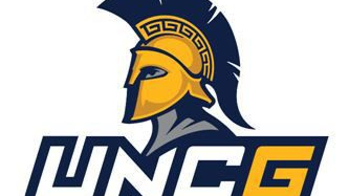 GCSchoolsNC's tweet photo. Keep reading! Students who read at least 300 minutes over the break can earn a FREE ticket to a @UNCG men's basketball game. That's only 30 minutes a day for 10 days! #GCSReads30

Learn more  >> https://t.co/wxGWZKcqC6 https://t.co/UPYKphziYs