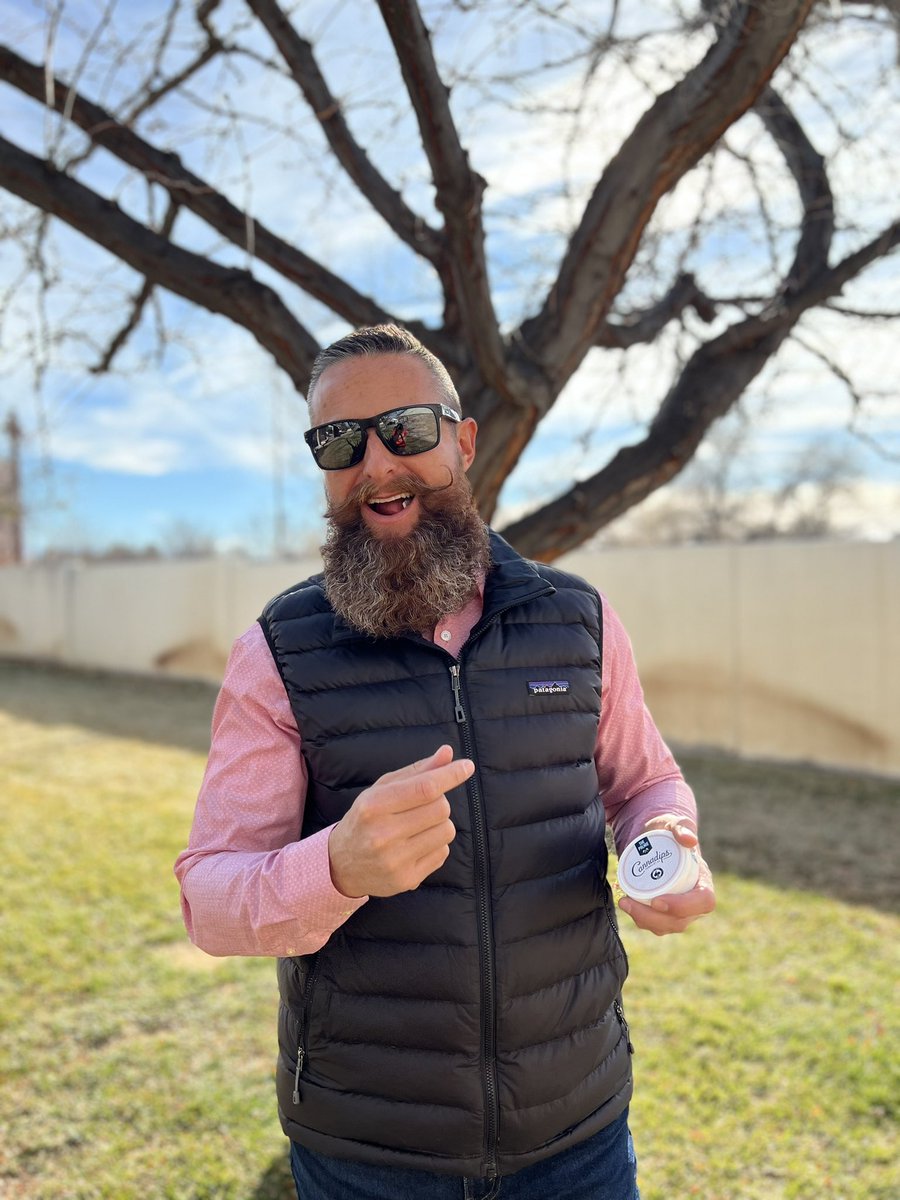 JeffHansonRE's tweet photo. Amazing collab between @cannadips and @pinsandaces!  “The Palmie” is the perfect blend of lemonade and iced tea. #pinsandaces #cannadips #thepalmie https://t.co/wbu5A89mrm