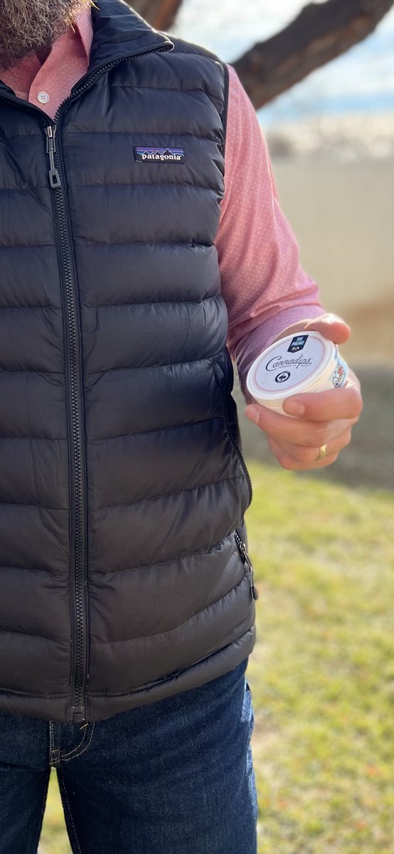 JeffHansonRE's tweet photo. Amazing collab between @cannadips and @pinsandaces!  “The Palmie” is the perfect blend of lemonade and iced tea. #pinsandaces #cannadips #thepalmie https://t.co/wbu5A89mrm
