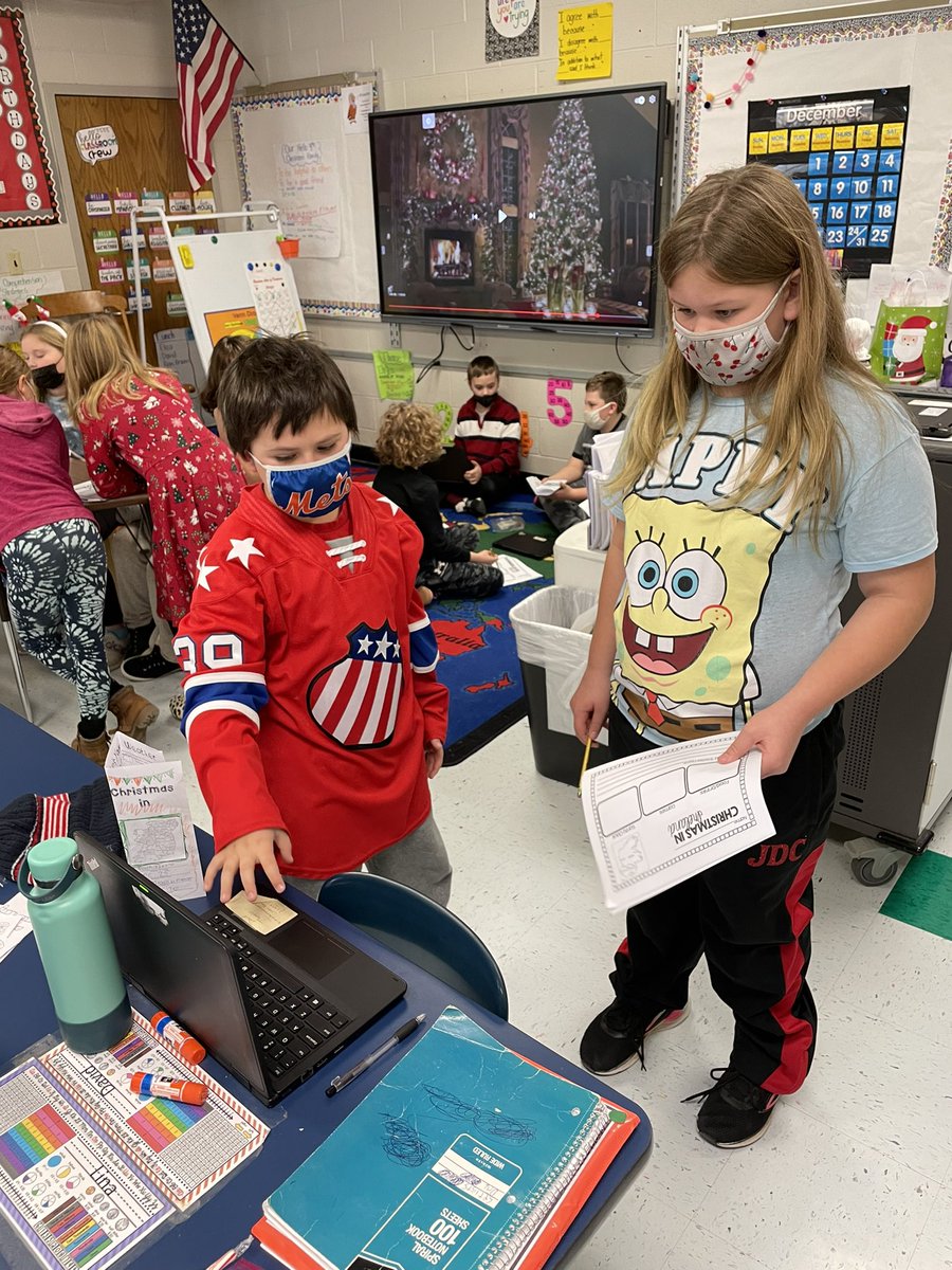 hello4th's tweet photo. Holiday Around the World Fair. So proud of these kids! Such hard work researching and presenting! @BCSDHill https://t.co/w22P4lQFns
