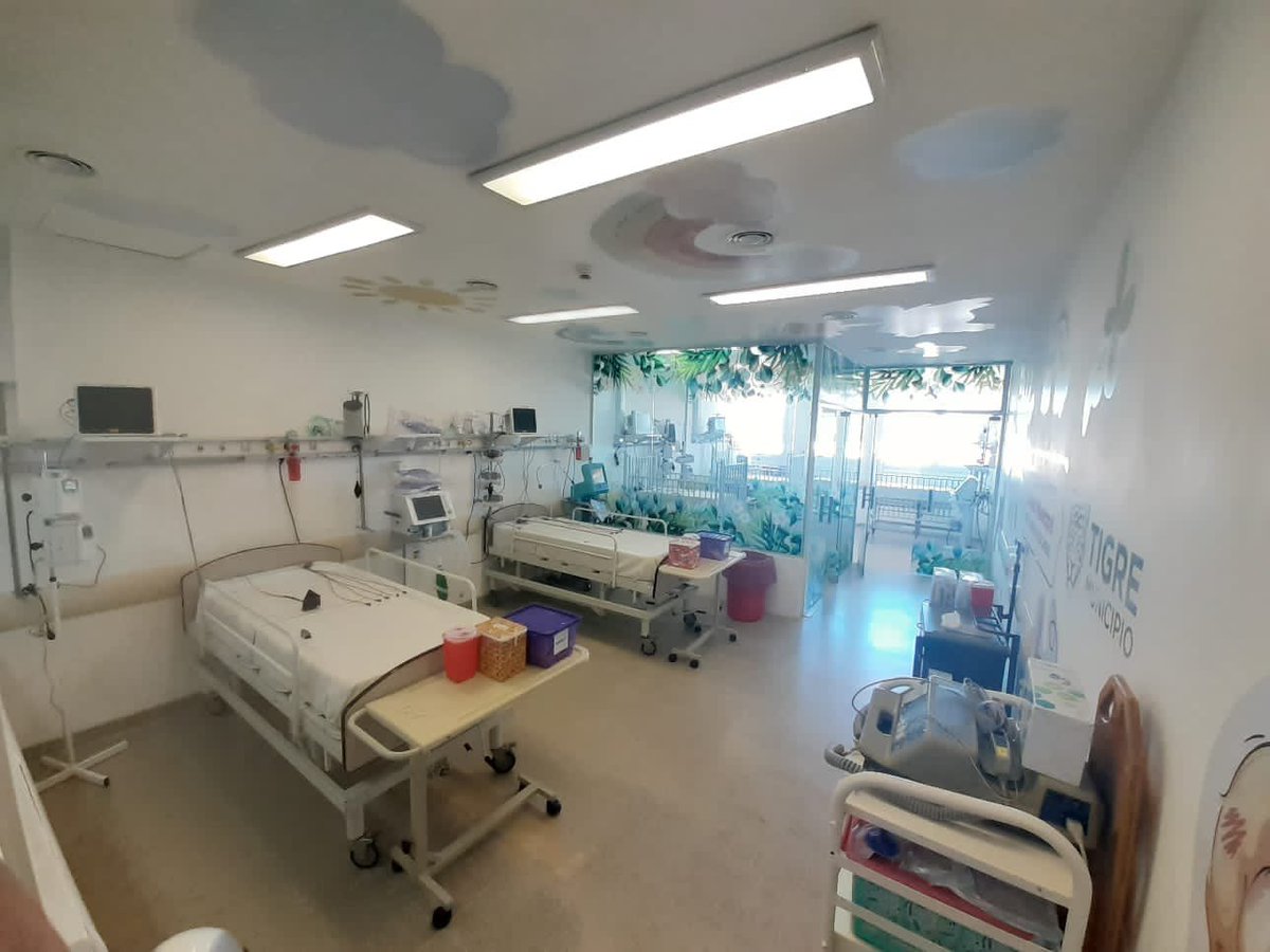 ZamoraJulio's tweet photo. Inauguramos la nueva unidad de terapia intensiva pediátrica en el Hospital Materno Infantil. La nueva sala cuenta con 5 camas y la tecnología necesaria para atender casos de alta complejidad. Esta UTIP fortalecerá el sistema de salud pública del distrito para niños y niñas. https://t.co/SpBiMMPXTg