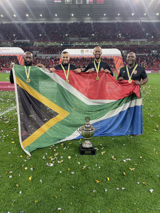 جنوب افارقه 😉
الحركه بركه 😎