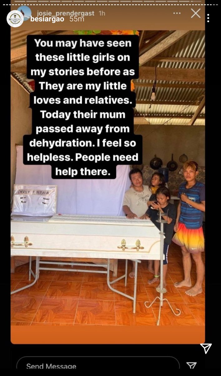 wehustlegirl's tweet image. People survived the typhoon but died of dehydration is heartbreaking💔😭.

Let&apos;s all hold the government (local &amp;amp; national) accountable for every death due to dehydration. The goods are there, give it to the people NOW! IMMEDIATE RELIEF NOW!!!

#SiargaoNeedsHelp 
#OdettePHRelief