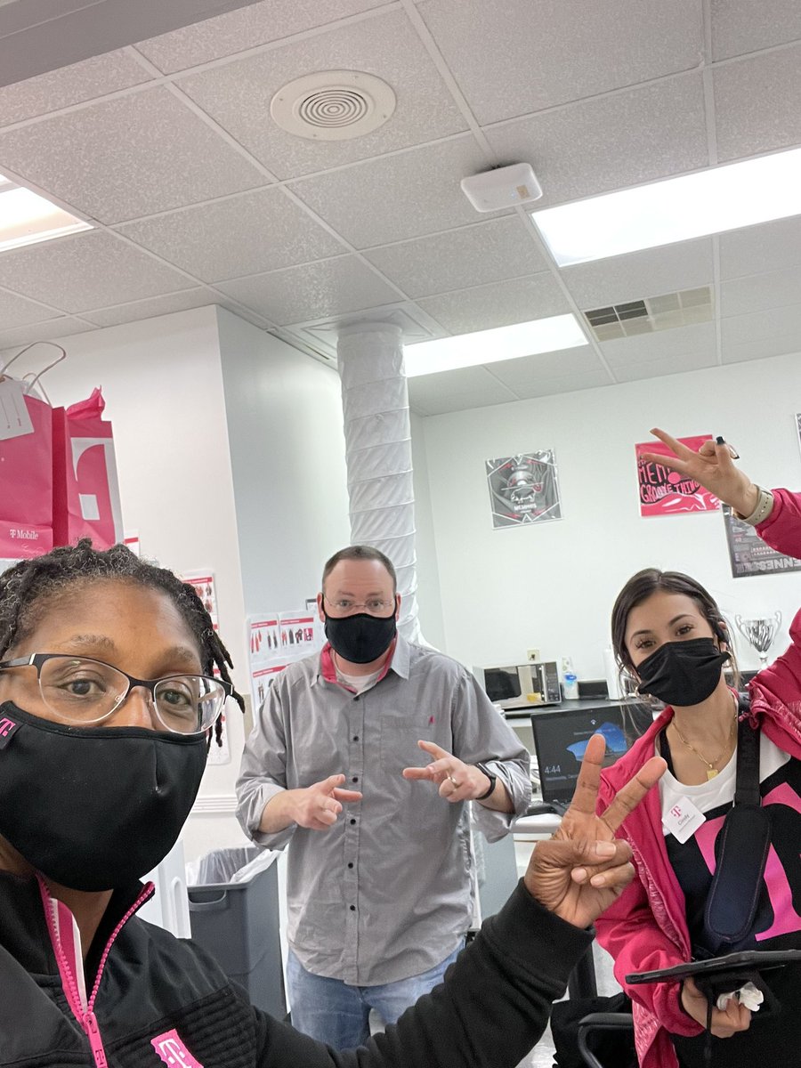 Bye AT&amp;T … say hello to my New TMobile for Business customer @Riekeberg205 thanks to yours truly!!!
