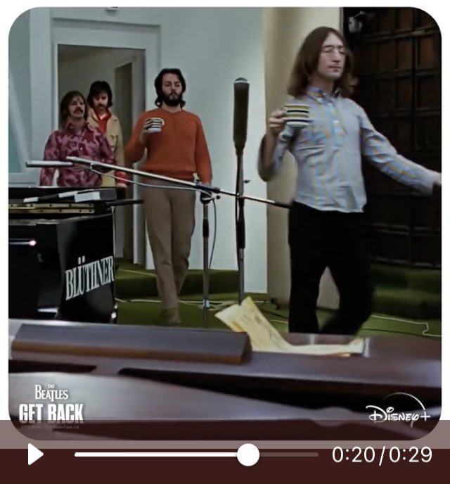 DaisukiFab4's tweet photo. Can I Have Some Cups??☕️
#TheBeatlesGetBack
#LetItTea
#DisneyPlus
@disneystudiojp https://t.co/IieIFFGfIw