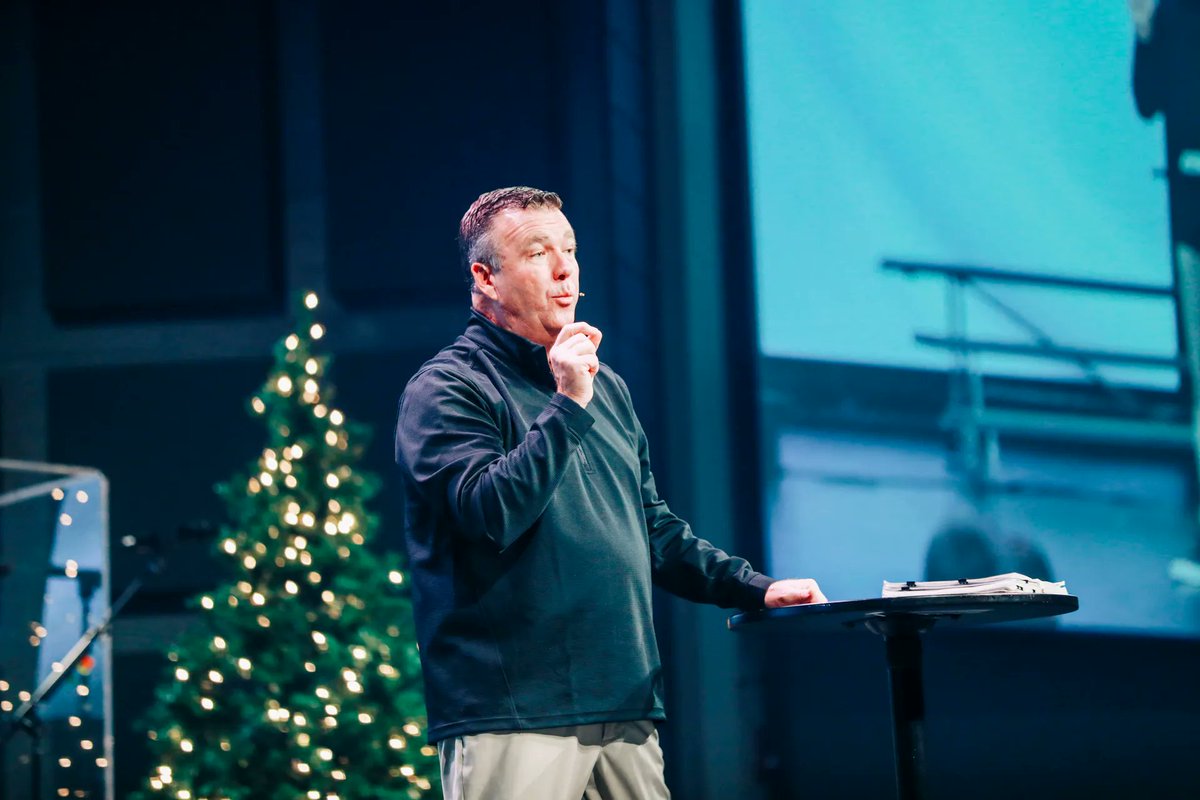 nsckennesaw's tweet photo. "You want people to remember you? You want people to see Christ in you? Be nice to them!" @mikelinch https://t.co/5o4AqSRxQ9