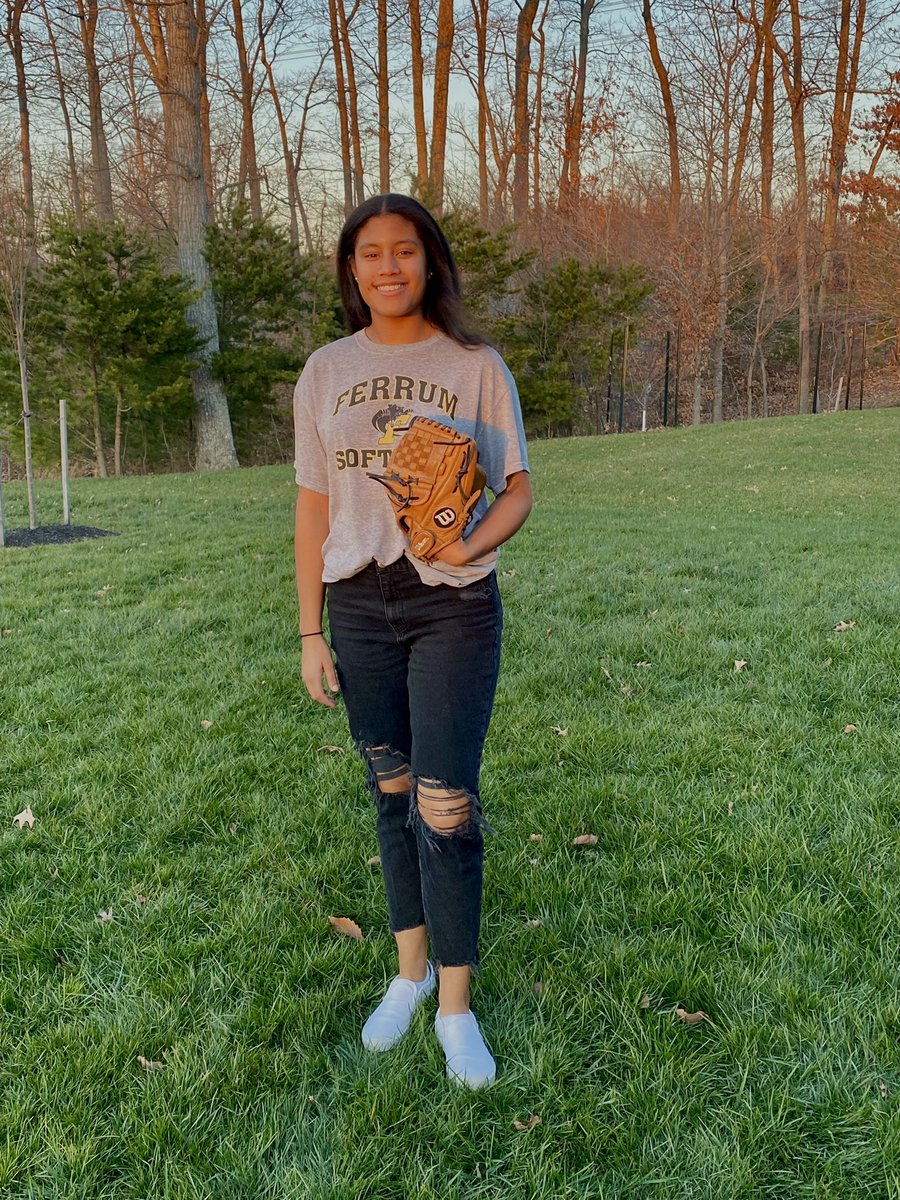 I am excited to announce my commitment to Ferrum College! Huge thanks to everyone who has supported me along the way. #GoPanthers 💛🖤<a href="/softballferrum/">Ferrum Softball</a> <a href="/Firebirds_04/">Firebirds Knapp</a> <a href="/FirebirdsFP/">Firebirds Softball</a>