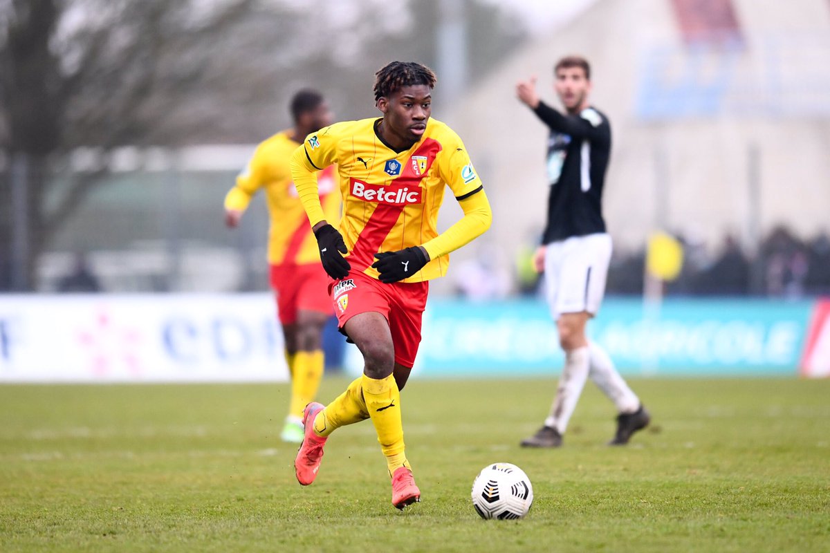 LENSOIS RCL⚽️ tweet media