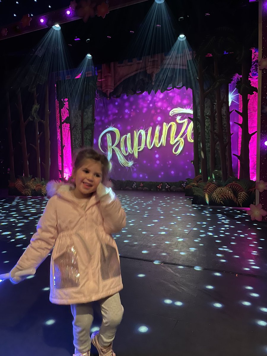 Not been to a panto myself since I was a kid. This time had the pleasure to take my daughter to her first one and it was simply the best panto I have ever seen! Fantastic fun, singing, laughing and all down to a superb cast/production. No doubt we will be back again next year!!