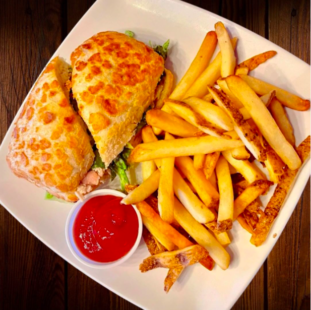 Let's talk about dinner. 🍴 We're grabbing this chicken sandwich from Pio Pio!