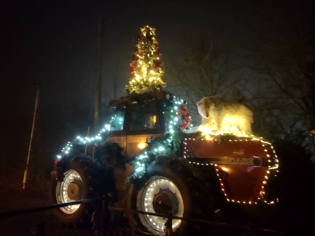 tarbockvilhall's tweet photo. We've had the tarbock Christmas tractor convoy in aid of alder hey hospital, Christmas carols with festive treats and Christmas cinema nights for our local community all held in tarbock village hall #ZIFestiveComp21 @ZurichVolSec #tarbockvillagehall #knowsley https://t.co/LOrA9I0jFj