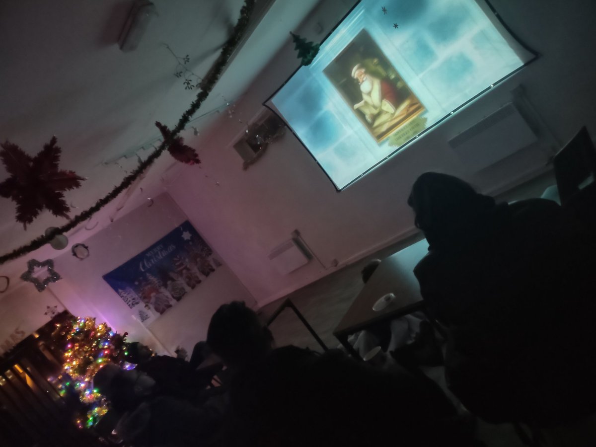 tarbockvilhall's tweet photo. We've had the tarbock Christmas tractor convoy in aid of alder hey hospital, Christmas carols with festive treats and Christmas cinema nights for our local community all held in tarbock village hall #ZIFestiveComp21 @ZurichVolSec #tarbockvillagehall #knowsley https://t.co/LOrA9I0jFj