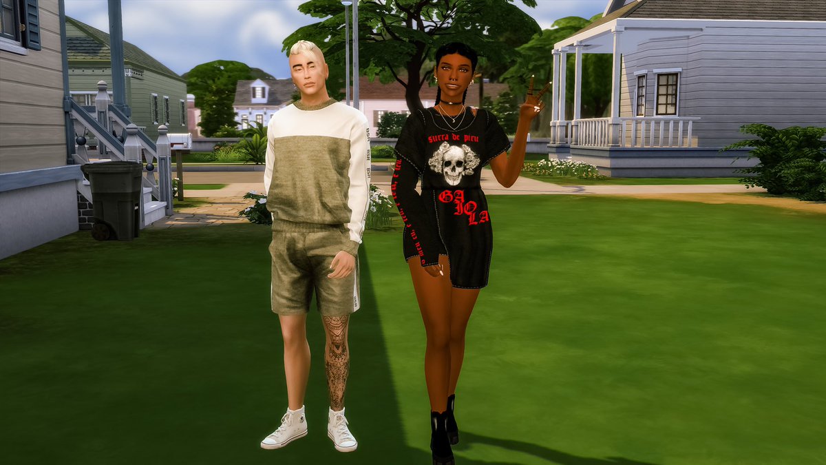 SimmerVibes's tweet image. Babes meet Niko and Mercedes