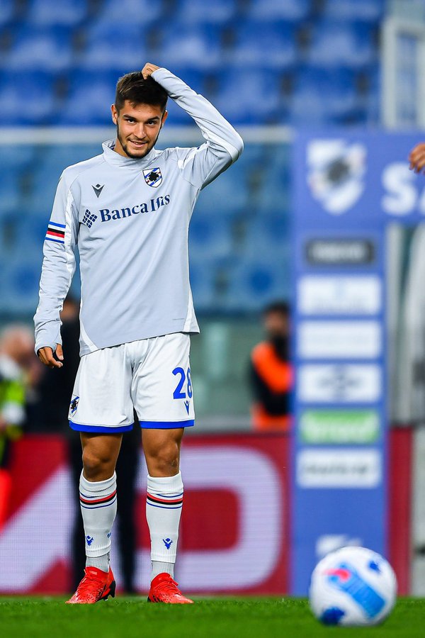 Debut en Serie A para el chico <a href="/gerard_yepes/">Gerard Yepes</a>

90' Roma 1-1 Sampdoria
Vamos que falta poco 💪