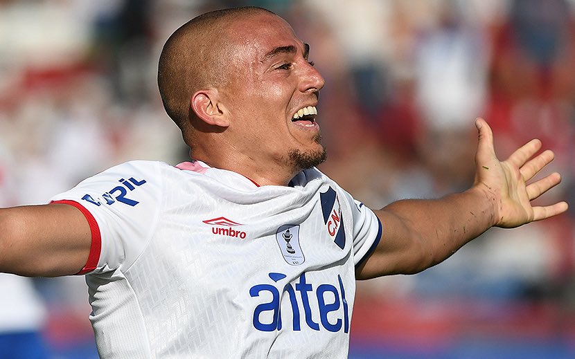 RodriVazquez95's tweet photo. 🚨 ATENCIÓN | Christian Almeida renovó ayer su contrato con Nacional.

Lo acaba de confirmar Pablo Repetto en #UltimoAlArco. https://t.co/RX4557zWLG