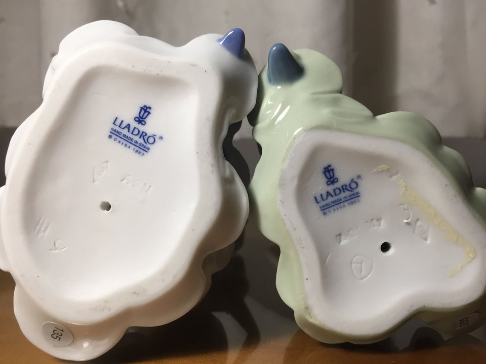 DominguezArjona's tweet photo. Pareja figuras bailaoritas de porcelana brazos arriba y abajo . Azul . Lladró https://t.co/tb5hYHnVQh #Sevilla #FeriadeSevilla #flamencas #Yadro #ModaFlamenca https://t.co/qy4fFkhGh4