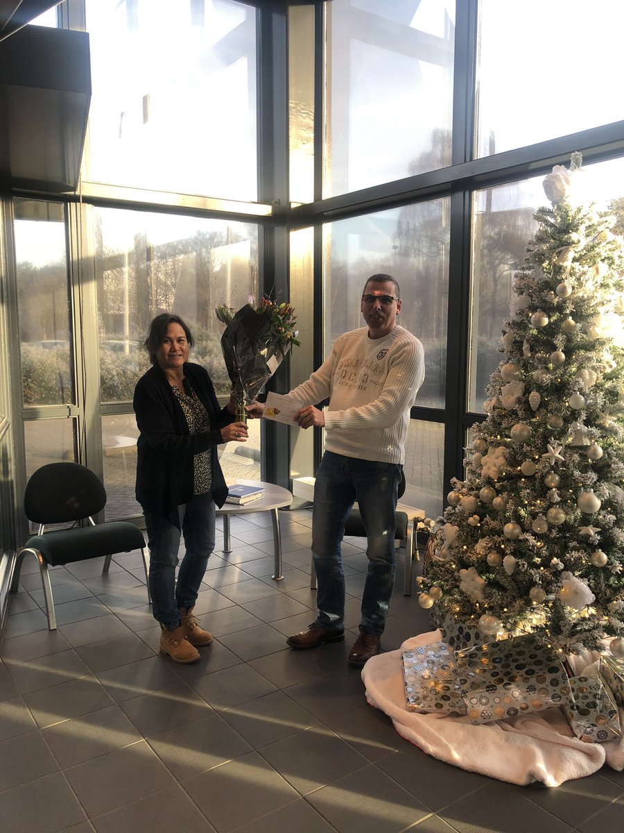 Modexpress2's tweet photo. 🏆Meet our newest employee of the month; Joyce Matthews. Joyce made the move from our warehouse to our customs department a few years ago and the growth she has shown in this journey has been truly phenomenal.

Joyce, keep on shining! 💖

#Modexpress #stars #employeeofthemonth https://t.co/JyruyFHHGm