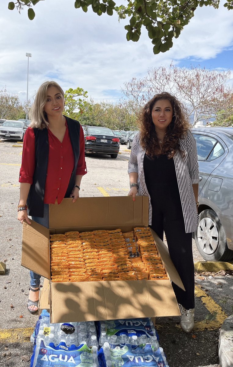 Platiqué con mi amiga <a href="/PaulinaConde/">Paulina Conde</a> y el gran trabajo que realiza como directora de los refugios de mujeres en @SEIGEN_CHIS así mismo en representación de <a href="/ChiapasCtm/">CTM CHIAPAS OFICIAL</a> entregamos la donación del <a href="/SPanificadores/">Sindicato Nacional Harineros Panificadores</a> a fin de sumarnos en apoyo a las mujeres víctimas de violencia.