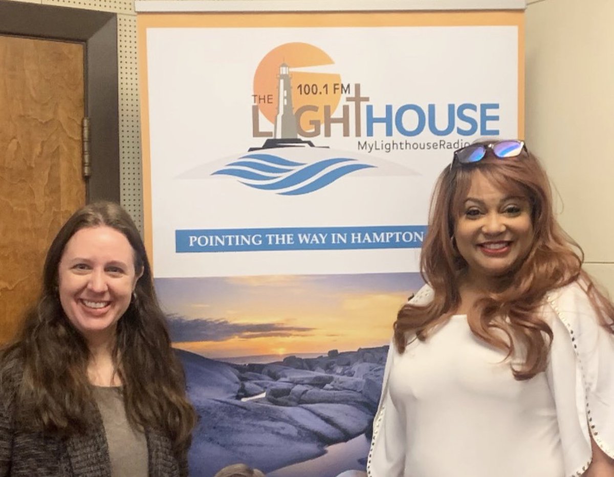 Thanks for the station tour today, Colleen!  So glad to finally meet you.

#DailySparkwithDrAngela SAT@830am mylighthouseradio.com 
🚗 100.1 FM /1270 AM 

#faithtalkradio #TalkRadio #christianradio #dailysparkonline #Christianity #christiantalkradio #hamptonroads #2up2down