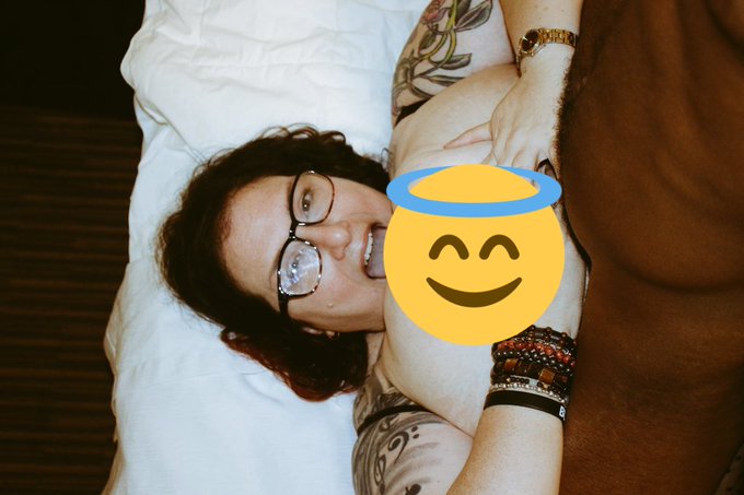 Roxy Rodgers, such an Angel! https://t.co/YWXs12yU9m<a href="/tag/bbw"class="tags"><span>#bbw</span></a><a href="/tag/melanin"class="tags"><span>#melanin</span></a><a href="/tag/xxx"class="tags"><span>#xxx</span></a><a href="/tag/backshots"class="tags"><span>#backshots</span></a><a href="/tag/melaninpoppin"class="tags"><span>#melaninpoppin</span></a><a href="/tag/newgenrephotography"class="tags"><span>#newgenrephotography</span></a>